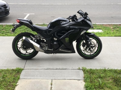 Kawasaki Ninja 300 2013 à Vendre à Shawinigan